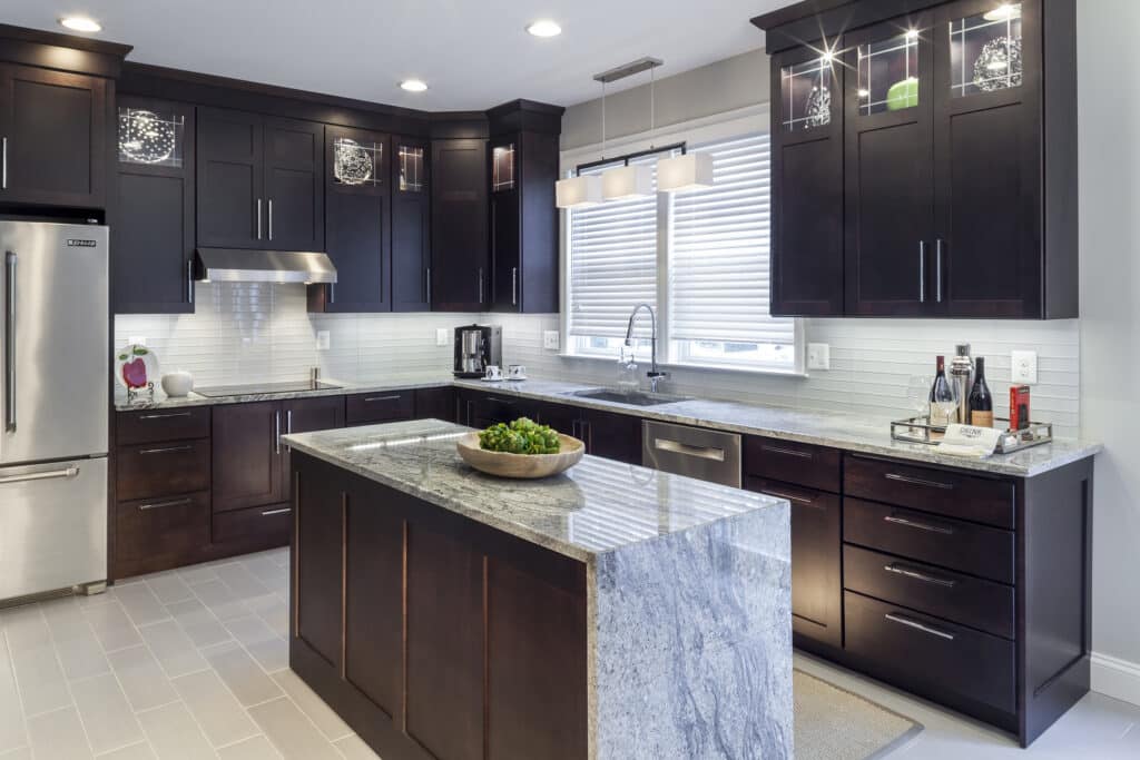 under cabinet lighting